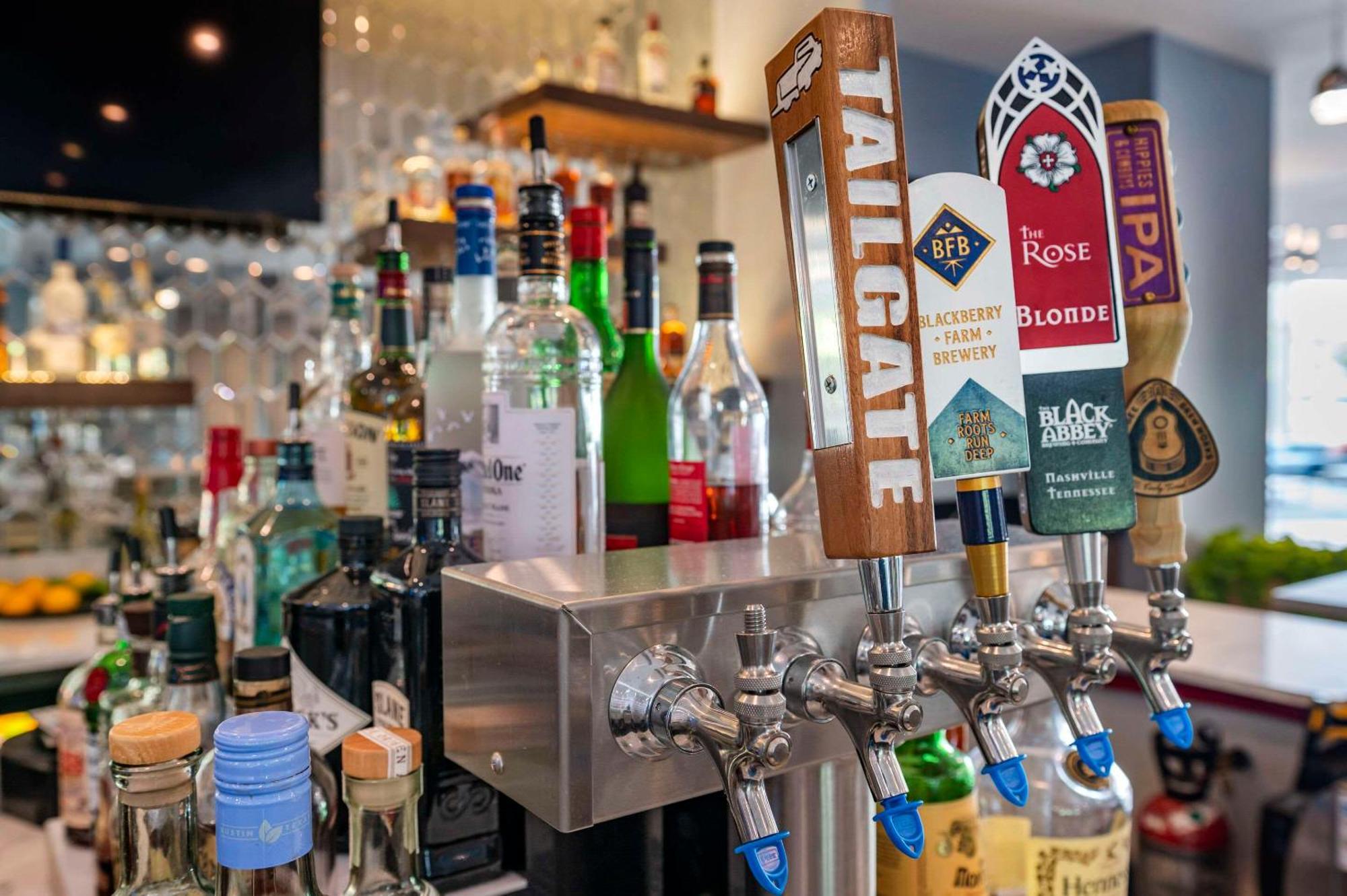 Cambria Hotel Nashville Airport Eksteriør bilde